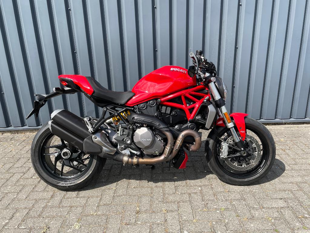 Ducati monster 1200, 2 cilinders, Occasion, Motorrijbewijs A, Particulier