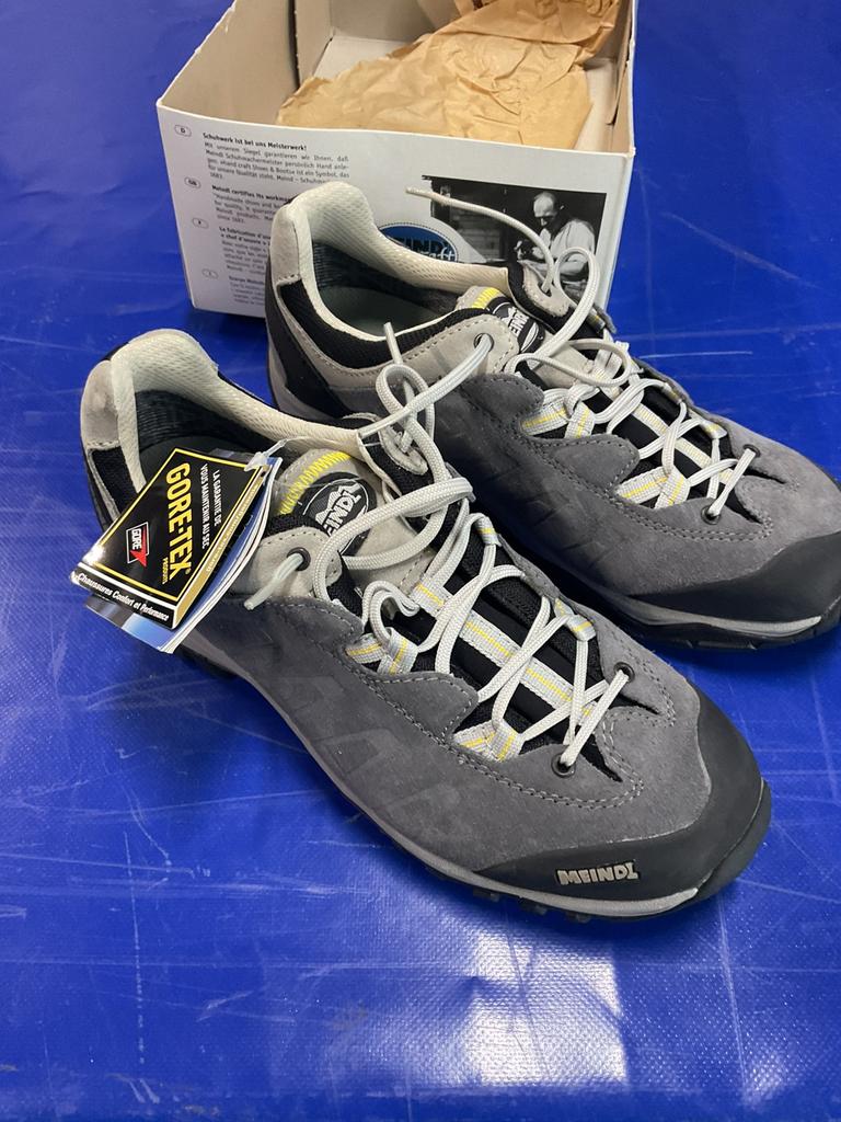 Meindl Lady Florida GTX maat 7 nieuw in doos ongedragen, Sport en Fitness, Bergsport en Wandelen, Ophalen, Nieuw, Schoenen