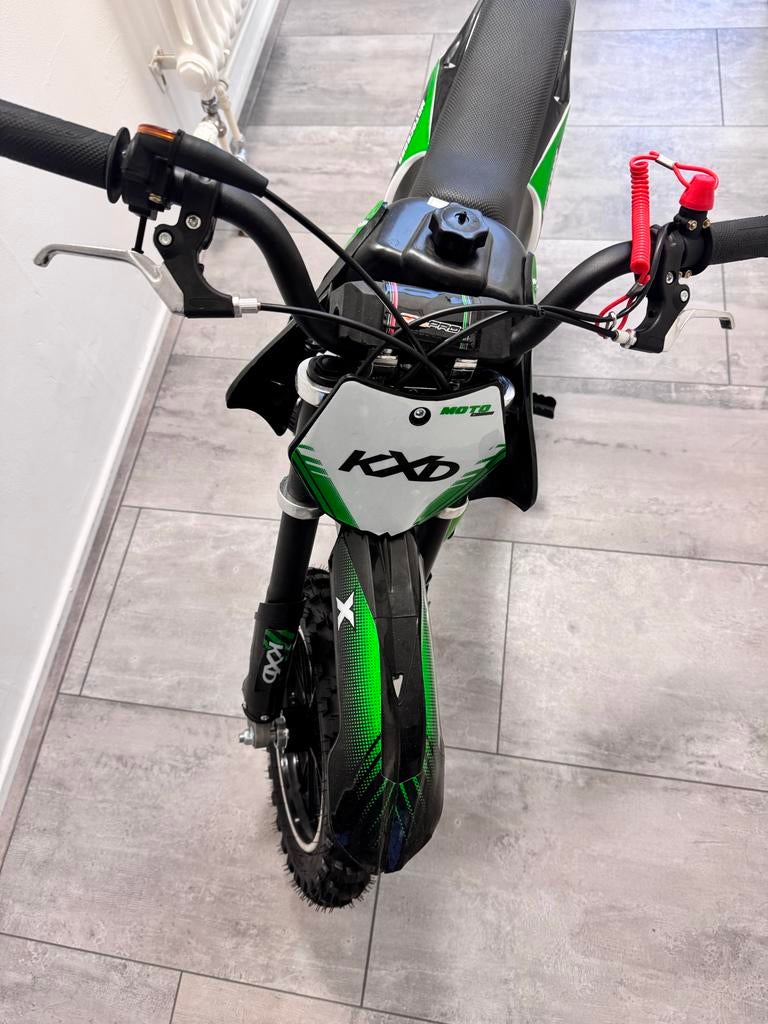 Zo goed als nieuwe KXD Kinder Crossmotor 49cc (Groen), Ophalen, Zo goed als nieuw, 49 cc, Overige merken