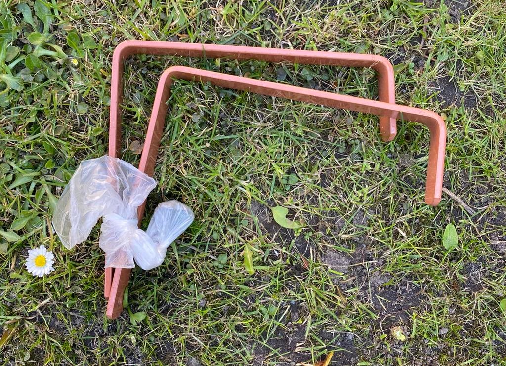 2 nieuwe haken voor bloembakken / nieuw !, Tuin en Terras, Bloembakken en Plantenbakken, Minder dan 30 cm, Verzenden, Minder dan 60 cm