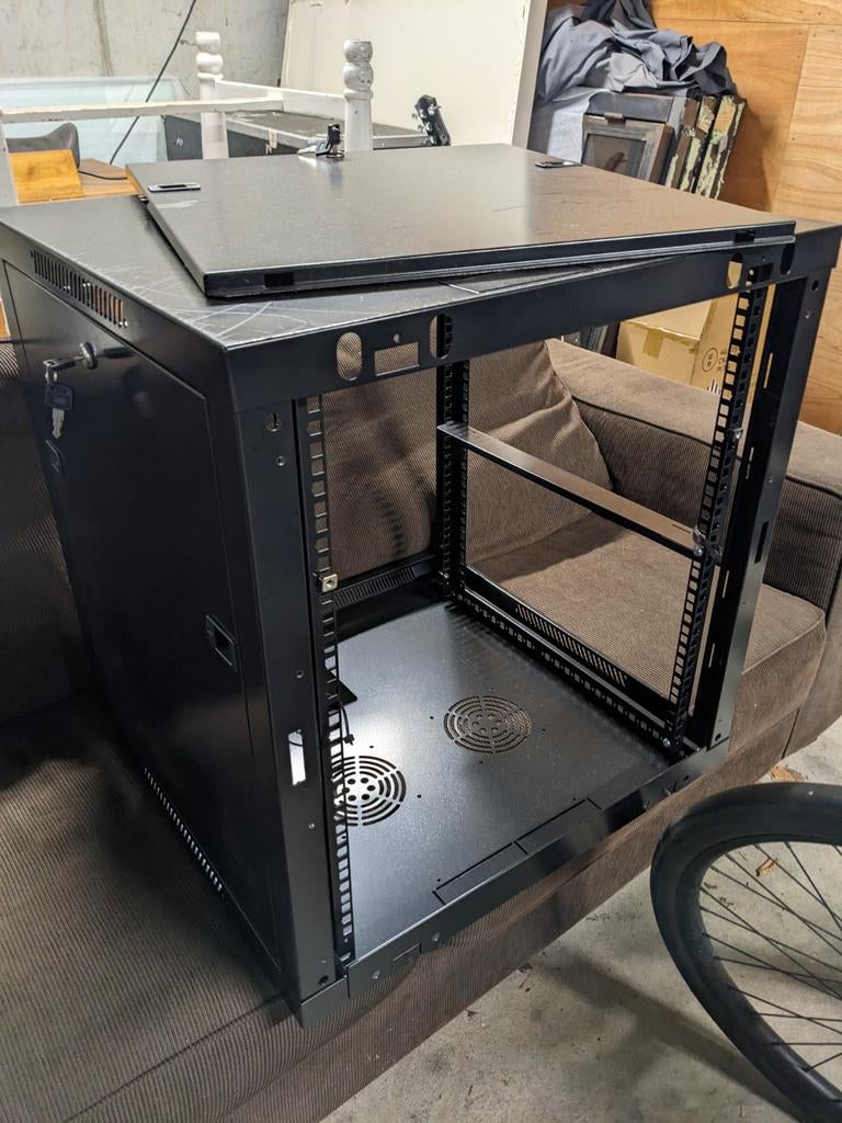 19 inch rack, Computers en Software, Ophalen, Gebruikt