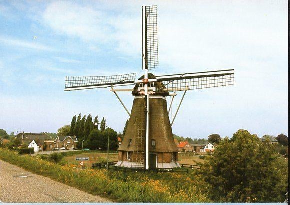 (GD413) Ansichtkaart Waardenburg molen korenmolen 1981, Verzamelen, Ophalen of Verzenden, 1980 tot heden, Gelopen, Gelderland
