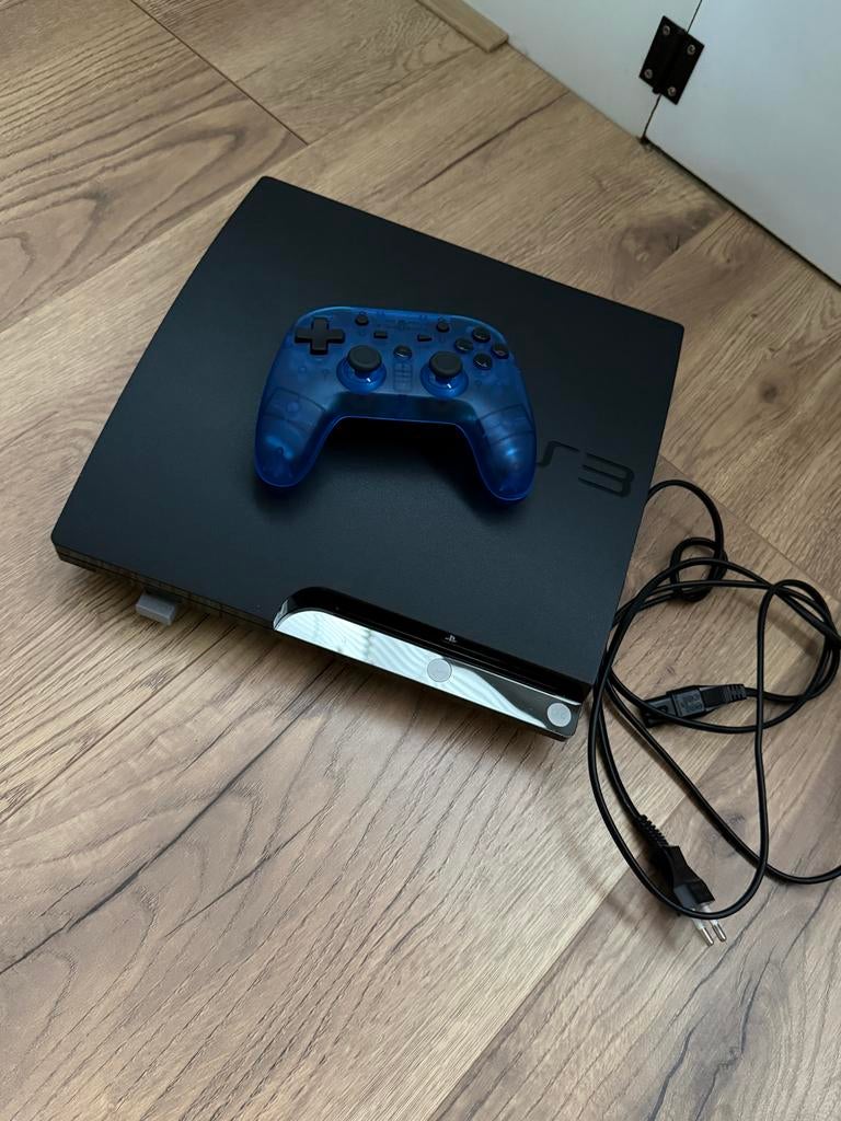 PS3 Slim (volledig omgebouwd) met Retrofighters Defender, Spelcomputers en Games, Ophalen of Verzenden, Gebruikt