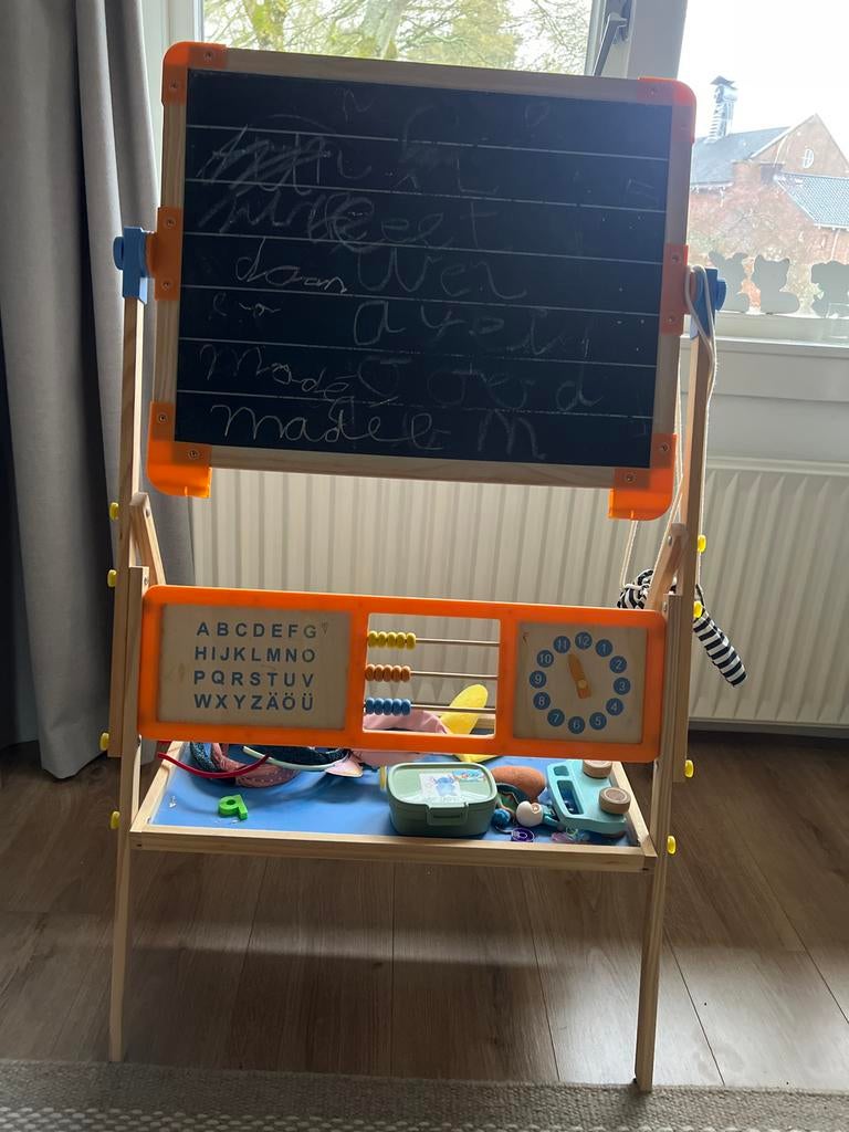 Houten kinderbord met krijt/magneetbord, telraam en klok, Ophalen, Zo goed als nieuw, Taal en Lezen