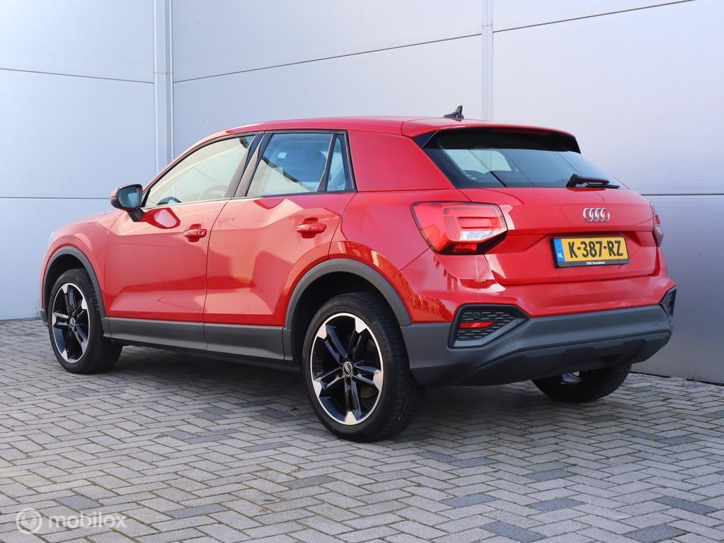 Audi Q2 35 TFSI LED CarPlay PDC Clima Cruise Leer 18 inch, Voorwielaandrijving, 4 cilinders, 150 pk, Bedrijf