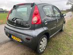 Peugeot 107 1.0-12V XS 4 nieuwe banden airco, Voorwielaandrijving, Stof, Gebruikt, 4 stoelen
