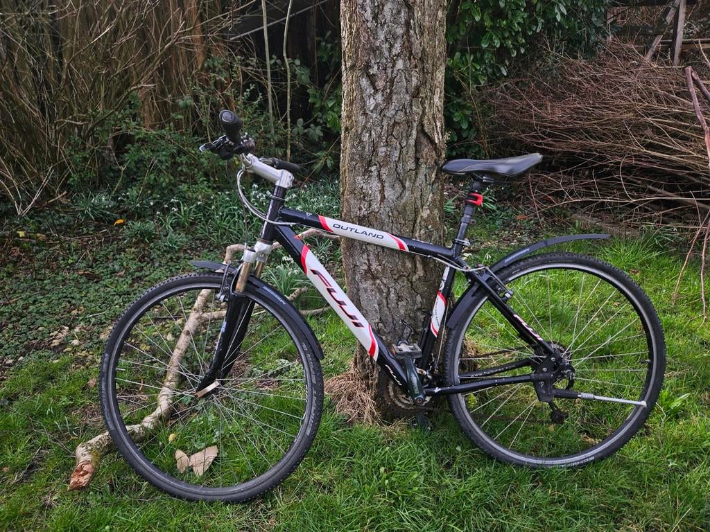 Fuji Outland, Fietsen en Brommers, Fietsen | Mountainbikes en ATB, Gebruikt, 57 cm of meer, Fully, Ophalen