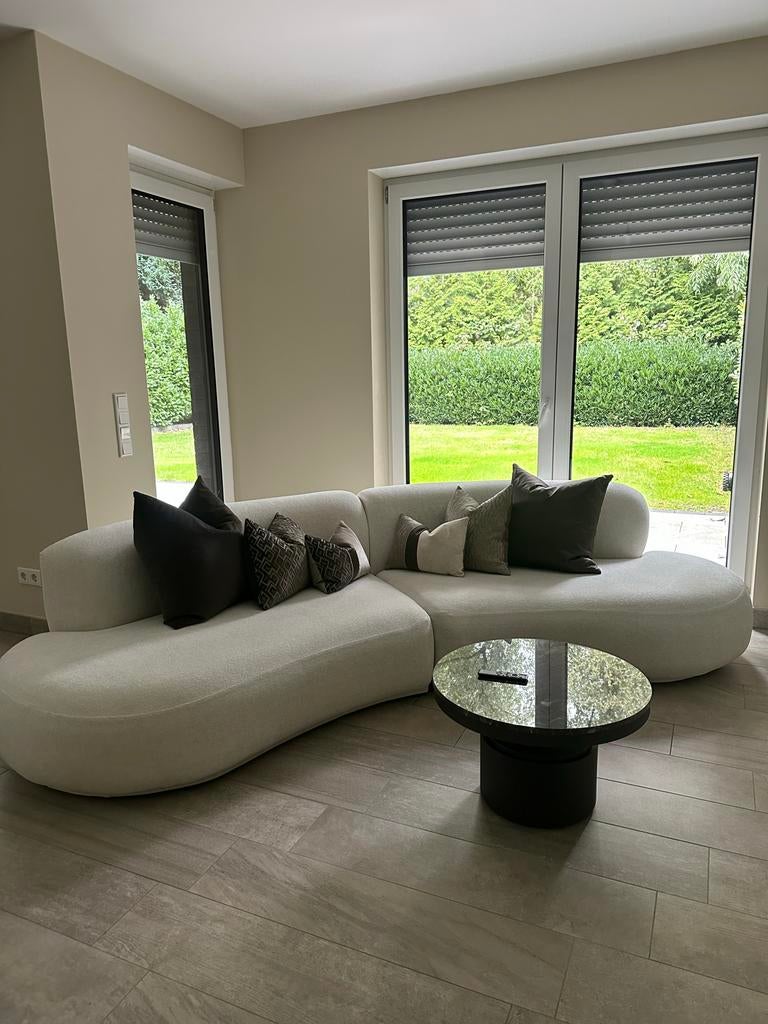 Moderne designbank van Westwing – Zo goed als nieuw, Huis en Inrichting, Banken | Bankstellen, Ophalen of Verzenden, Zo goed als nieuw