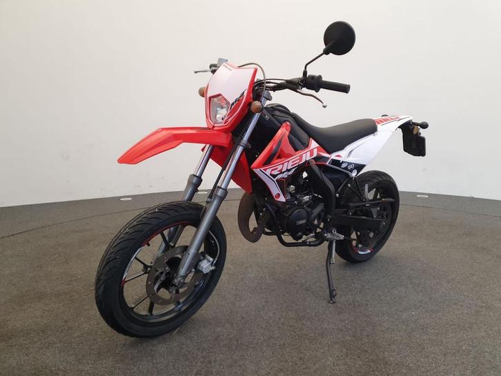 Rie-Ju MRT 50 (bj 2024), Fietsen en Brommers, Brommers | Overige merken, Gebruikt