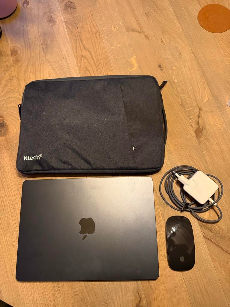 MacBook Air M2 2022 Middernacht 13.6inch, Computers en Software, Apple Macbooks, Ophalen, Qwerty, 13 inch, Zo goed als nieuw