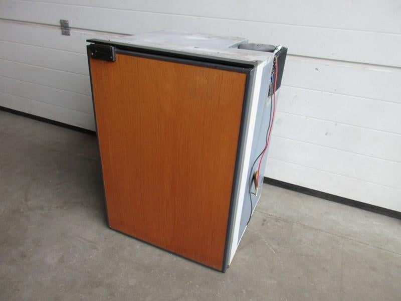 Isotherm 130 liter compressor koelkast, Watersport en Boten, Ophalen, Gebruikt, Kombuis en Sanitair
