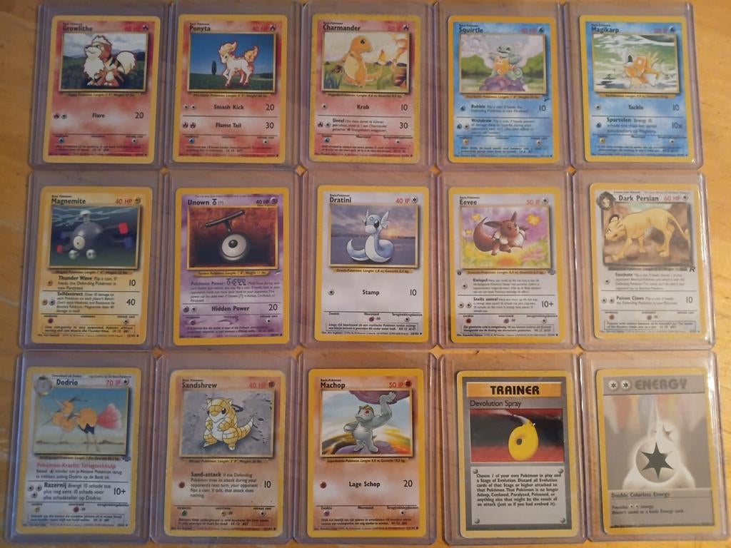 Diverse oude Pokémon kaarten vooral base set!, Ophalen of Verzenden, Zo goed als nieuw, Meerdere kaarten