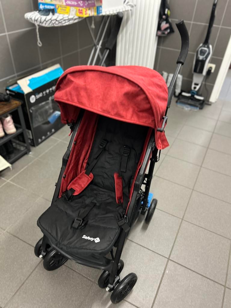 Safety 1st Up to me Buggy - Ribbon Red Chic, Ophalen, Zo goed als nieuw, Overige merken, Zonnekap