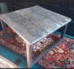 Stoere bijzet salontafel hout metaal, Antiek en Kunst, Ophalen of Verzenden