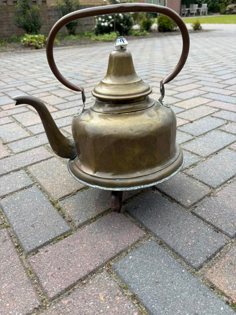 Antieke koperen ketel, Ophalen