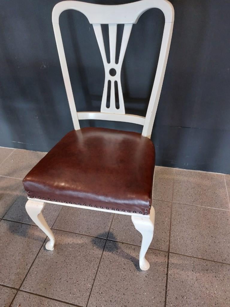 4 vintage witte stoelen met rode bekleding, Ophalen, Gebruikt, Rood, Vier