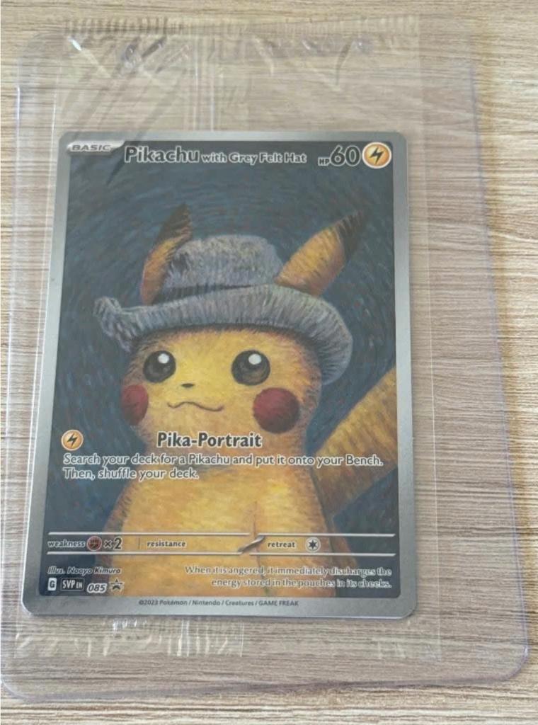 Pikachu with grey felt hat sealed!, Ophalen of Verzenden, Nieuw, Losse kaart, Foil