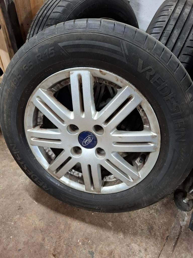 aluminium velgen 195/65/15, Auto-onderdelen, Banden en Velgen, Ophalen, Gebruikt, 15 inch, Banden en Velgen
