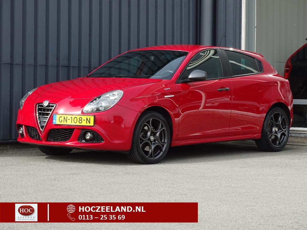 Alfa Romeo Giulietta 1.4 T Sprint | Navi | 18" (bj 2015), Auto's, Alfa Romeo, Stof, Gebruikt, 4 cilinders, 150 pk