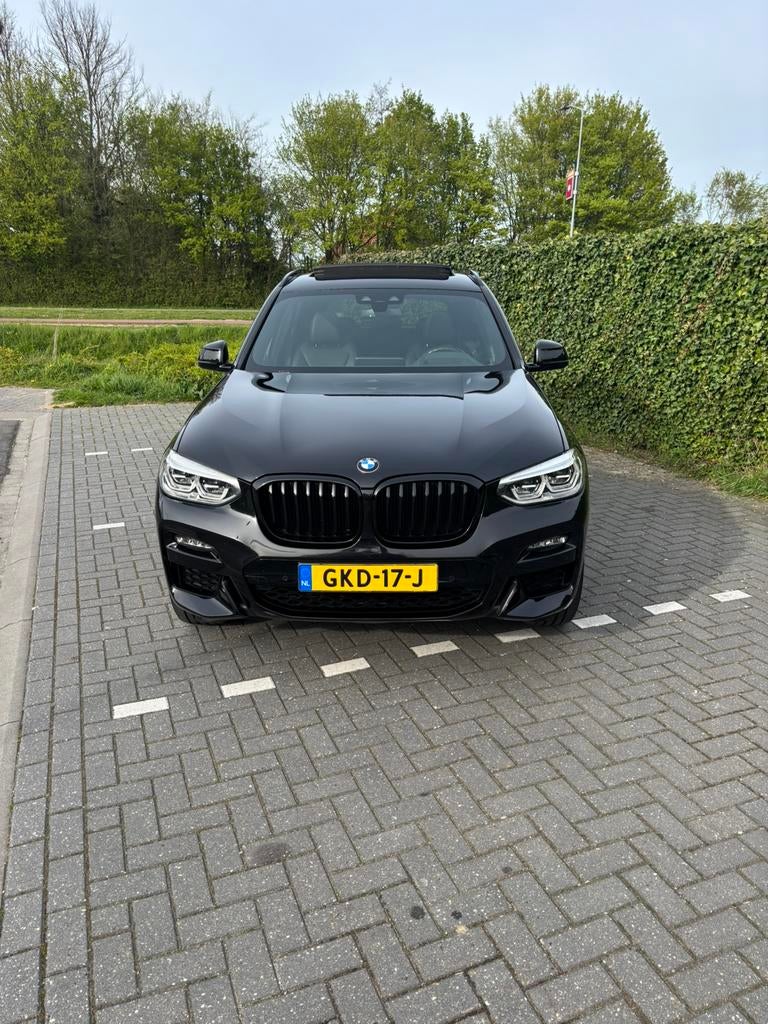 BMW X3 Xdrive30e | High Executive M Sport | ALLE OPTIES, Auto's, BMW, 1998 cc, 2000 kg, Zwart, Plug-in hybride