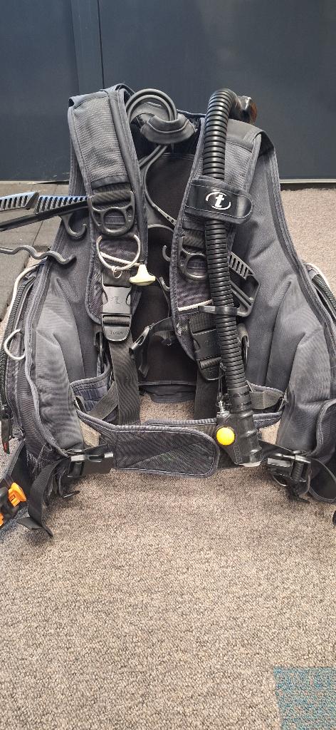 Tusa Evolution Platina Trimvest maat M, Watersport en Boten, Duiken, Ophalen of Verzenden, Gebruikt, Trimvest of Wing