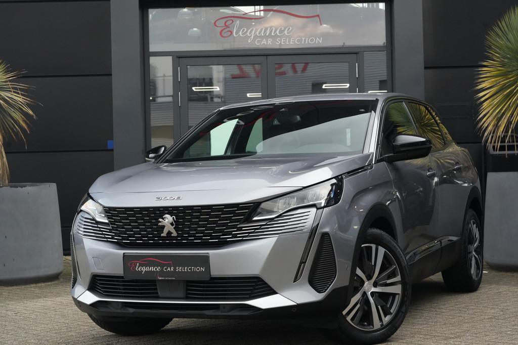 Peugeot 3008 1.2 PureTech Allure Pack Business 131pk Navigat, Voorwielaandrijving, Gebruikt, 1199 cc, Leder en Stof