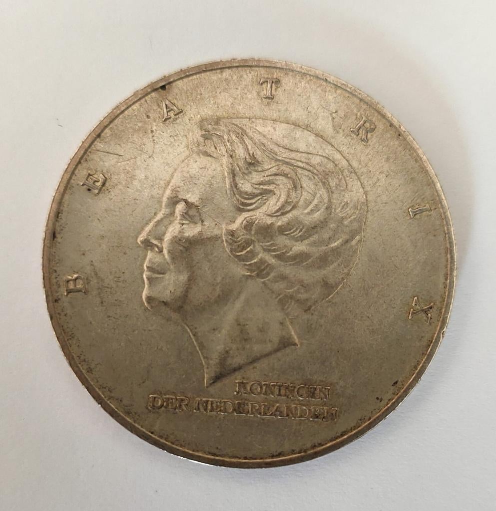 Bieden Zilveren herdenkingsmunt 10 gulden  Marshall plan, Ophalen of Verzenden, Zuid-Amerika