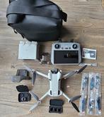 DRONE DJI MINI 4 PRO in uitstekende  staat met extra's, Audio, Tv en Foto, Drones, Cameradrone, Ophalen of Verzenden, Zo goed als nieuw