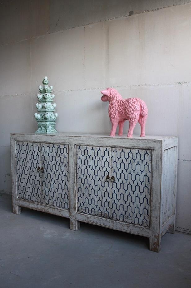 Stoer Uniek Dressoir Vintage Oud Hout Oosterse Kast Retro, Huis en Inrichting, Kasten | Buffetkasten, Nieuw, Minder dan 100 cm