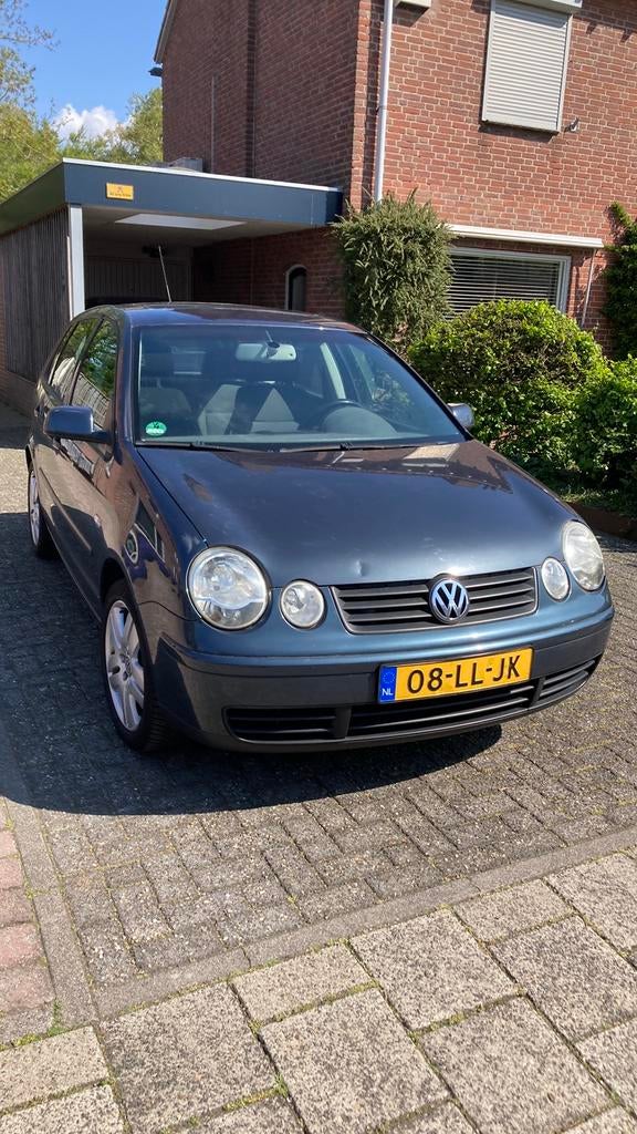 Volkswagen Polo 1.4 74KW 2003 Blauw, Voorwielaandrijving, 15 km/l, 40 €/maand, 4 cilinders