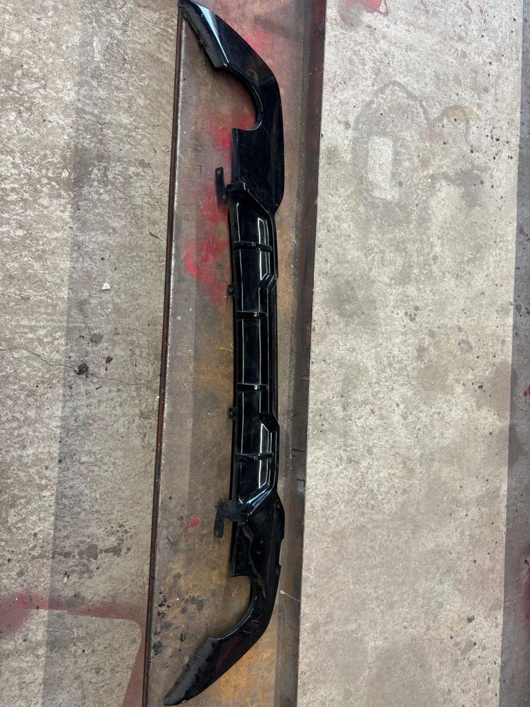 Bmw g21 uitlaat sier stukken en diffeuser, Ophalen, Gebruikt