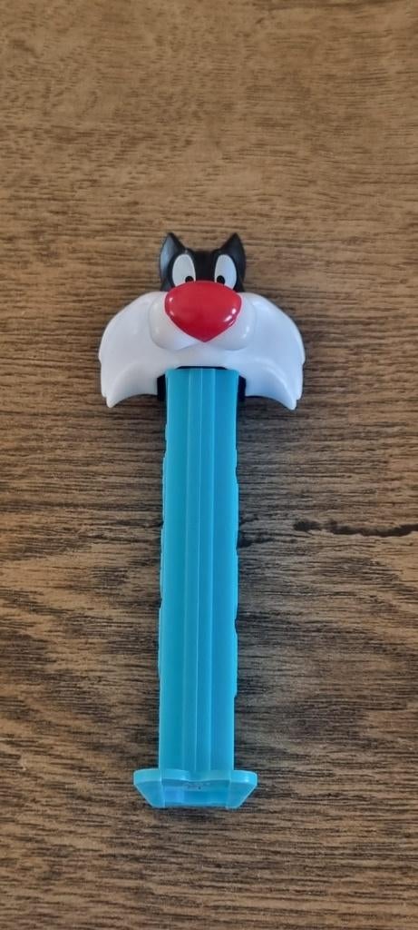 Pez : Sylvester !!, Ophalen of Verzenden, Zo goed als nieuw