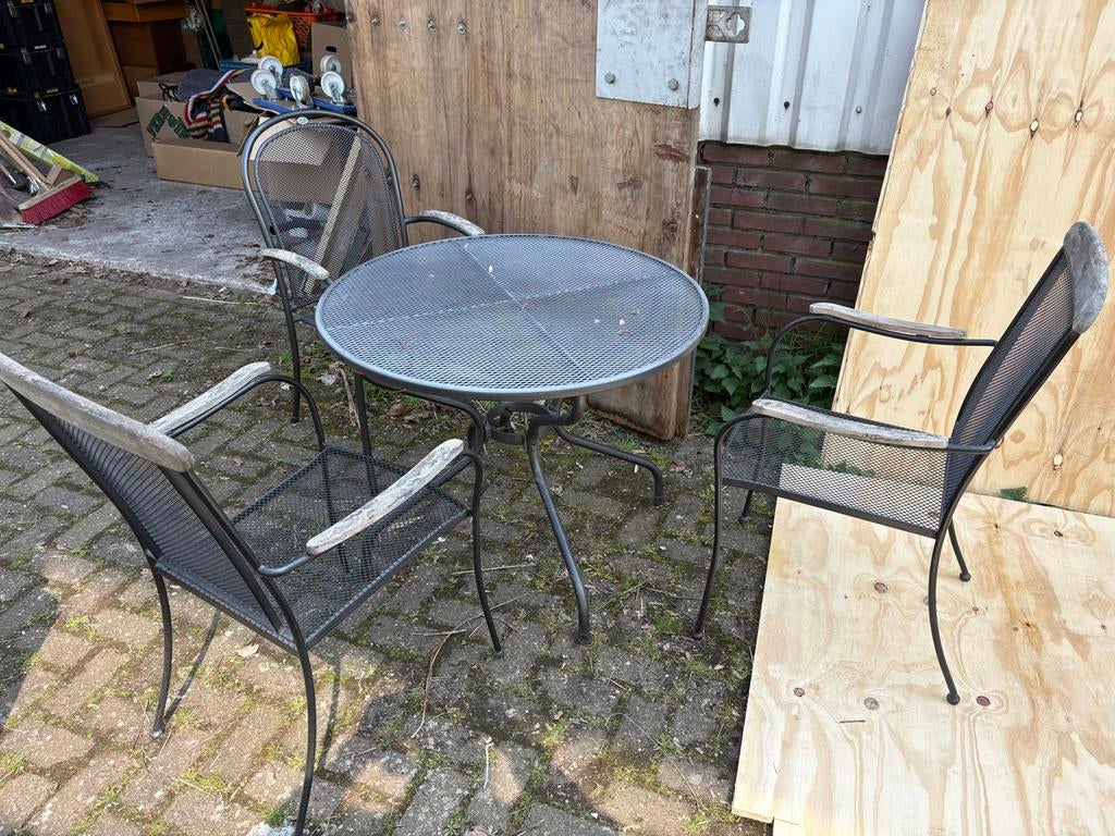 Tuinset met 3 stoelen en ronde tafel, Ophalen, Overige materialen, Gebruikt, Eettafel
