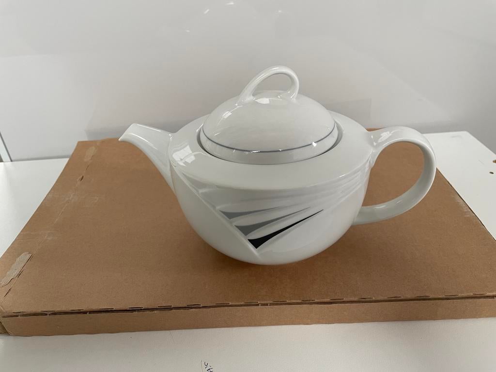 Stijlvolle theepot Winterling Roma, Ophalen of Verzenden, Porselein, Overige stijlen, Overige typen