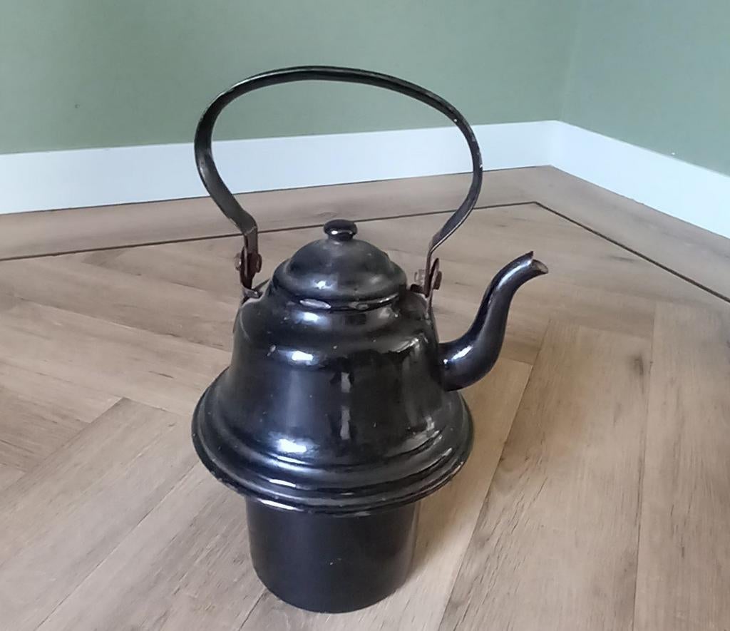 Oude zwarte emaille zakketel, Ophalen of Verzenden