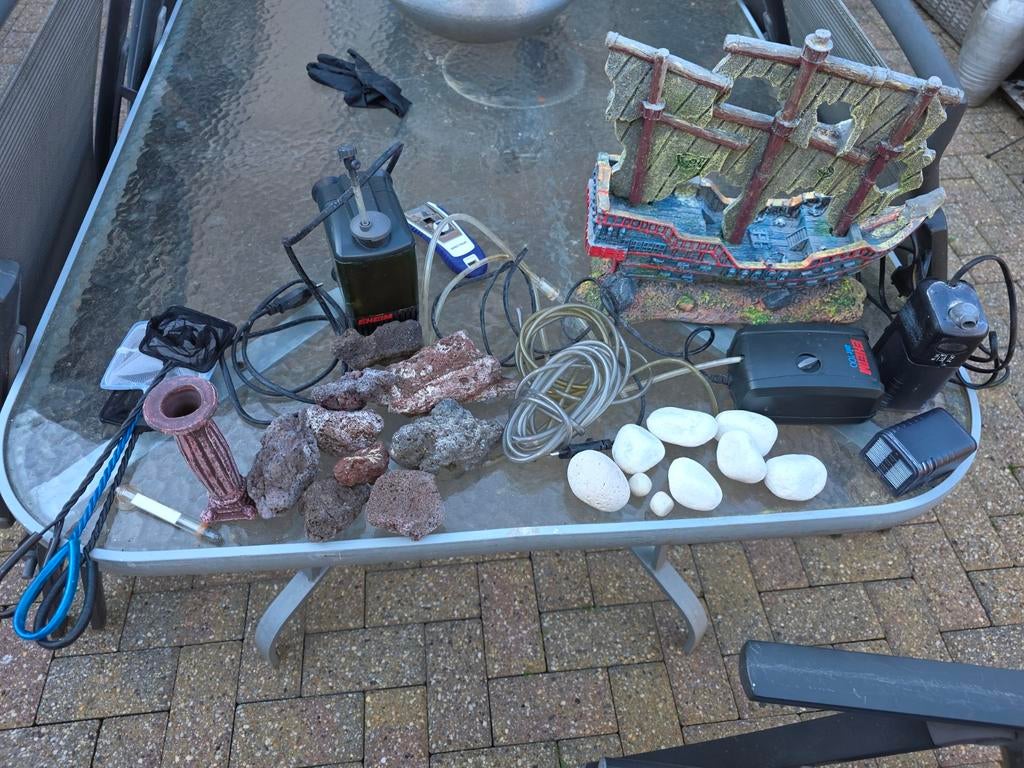 Aqwarium spullen, Ophalen