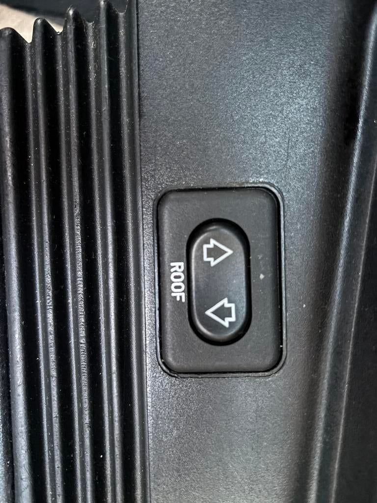 Saab 900