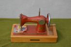 Vintage kindernaaimachine, Made in USSR Jaren 70, 25cm, Ophalen of Verzenden