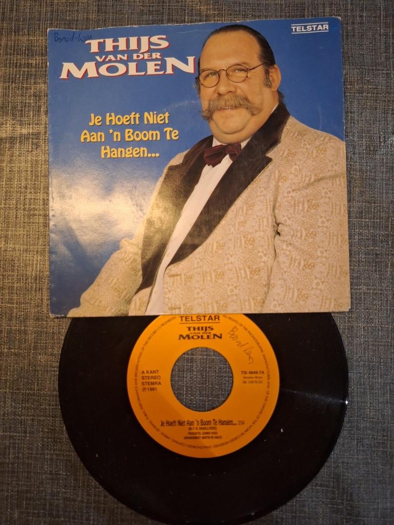 Thijs van der Molen - Je Hoeft Niet Aan 'n Boom Te Hangen, Gebruikt, 7 inch, Ophalen of Verzenden, Nederlandstalig