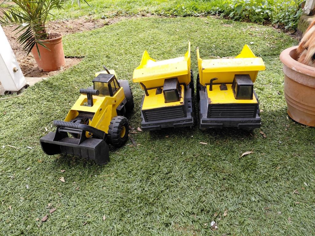 Tonka kiepwagen 2x en bulldozer, Ophalen of Verzenden