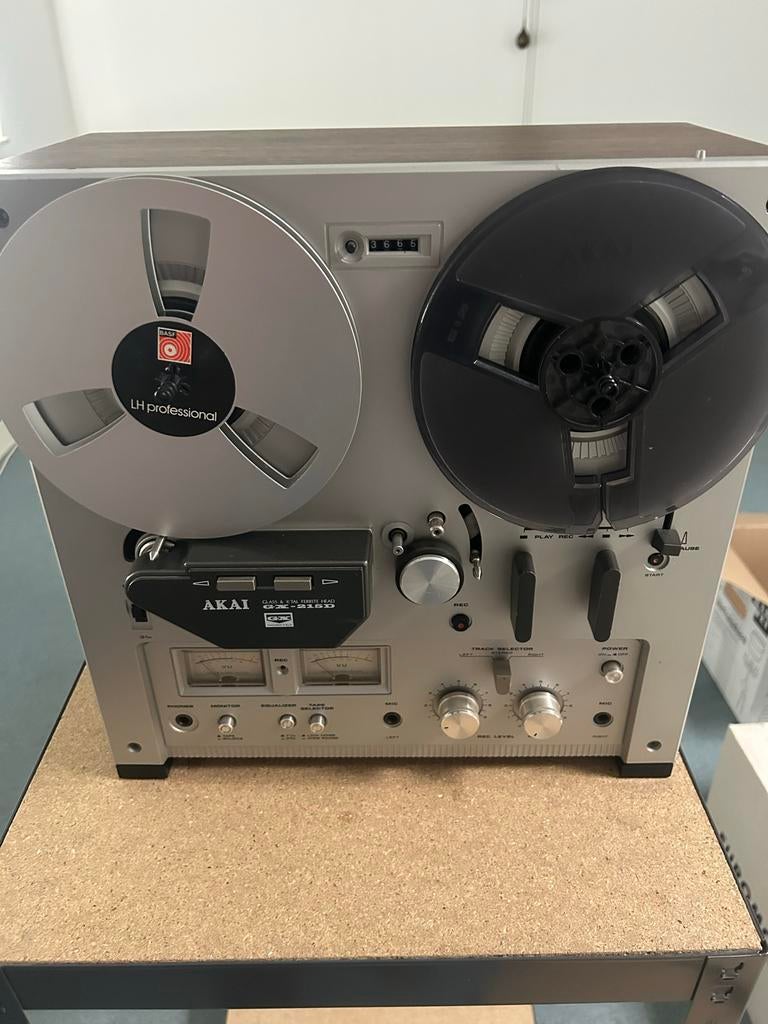 AKAI GX 215d tapedeck met GX koppen, Ophalen, Bandrecorder, Met banden