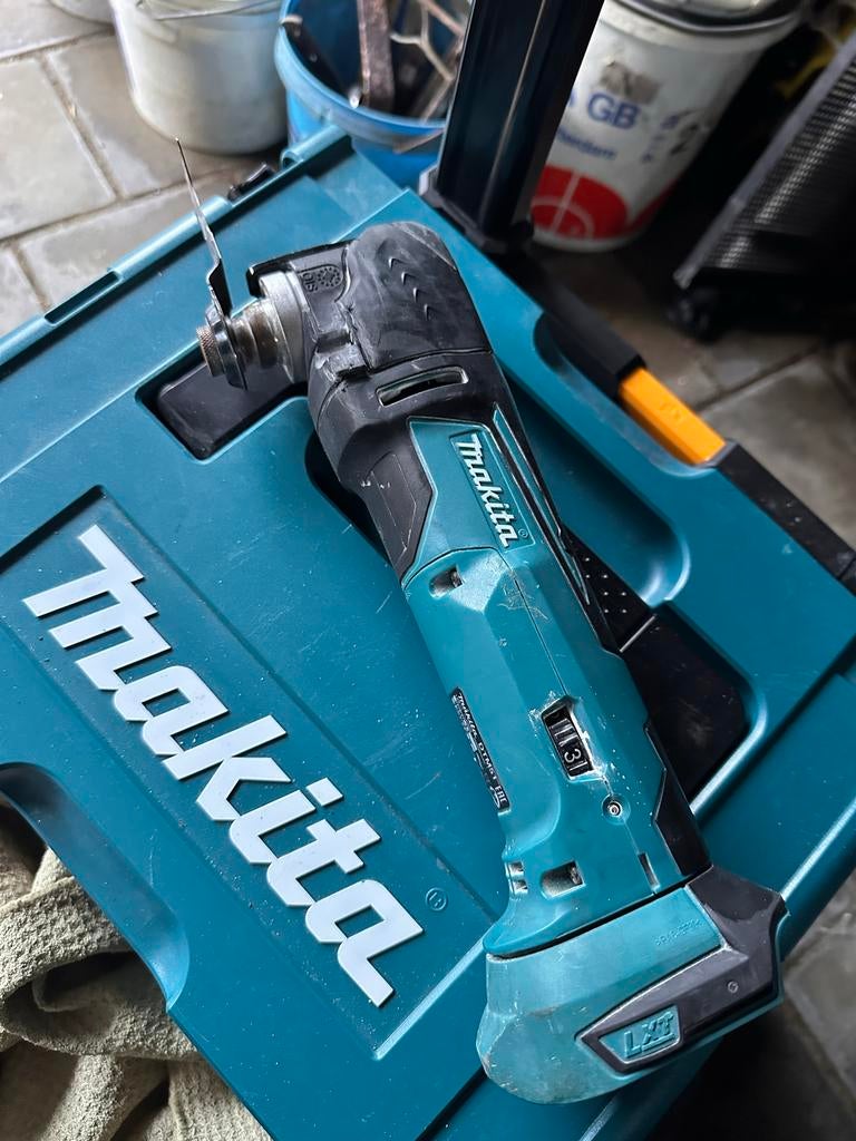 Makita multitool DTM51, Ophalen of Verzenden, Gebruikt