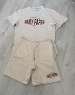 Korte broek en T shirt merk Daily Paper maat M, Ophalen of Verzenden, Zo goed als nieuw, Maat 48/50 (M), Beige
