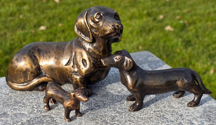 BRONZEN TECKEL / TEKKEL / hond, Verzamelen, Dierenverzamelingen, Nieuw, Beeldje of Figuurtje, Hond of Kat, Ophalen of Verzenden