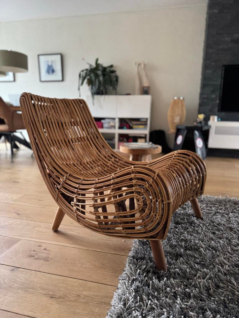 Prachtige,  rotan lounge stoel - binnen & buiten, Tuin en Terras, Ophalen, Zo goed als nieuw, Rotan