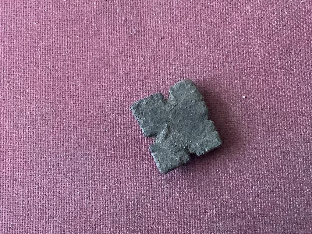 Leerbeslag 14 de eeuw, Ophalen of Verzenden