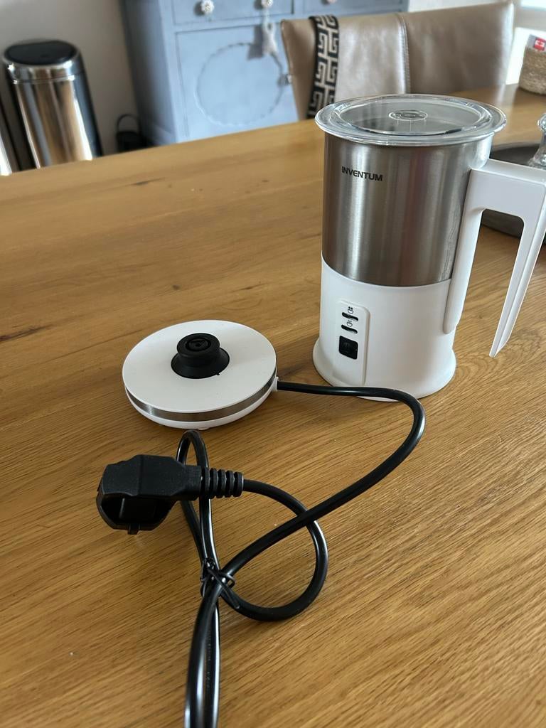 Inventum melkopschuimer - Zo goed als nieuw, Witgoed en Apparatuur, Melkopschuimers, Ophalen of Verzenden, Zo goed als nieuw, Elektrische melkopschuimer