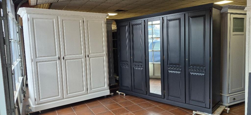 Kledingkasten opgeknapte brocante kasten, slaapkamerkasten, Huis en Inrichting, Kasten | Overige, Ophalen of Verzenden, Zo goed als nieuw