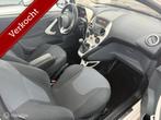 Ford Ka 1.2 Titanium X NL-AUTO / AIRCO, Voorwielaandrijving, Euro 5, Gebruikt, 1242 cc