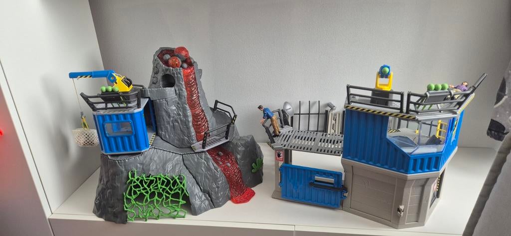 Schleich vulkaan en onderzoekstation dinosaurus, Ophalen, Gebruikt